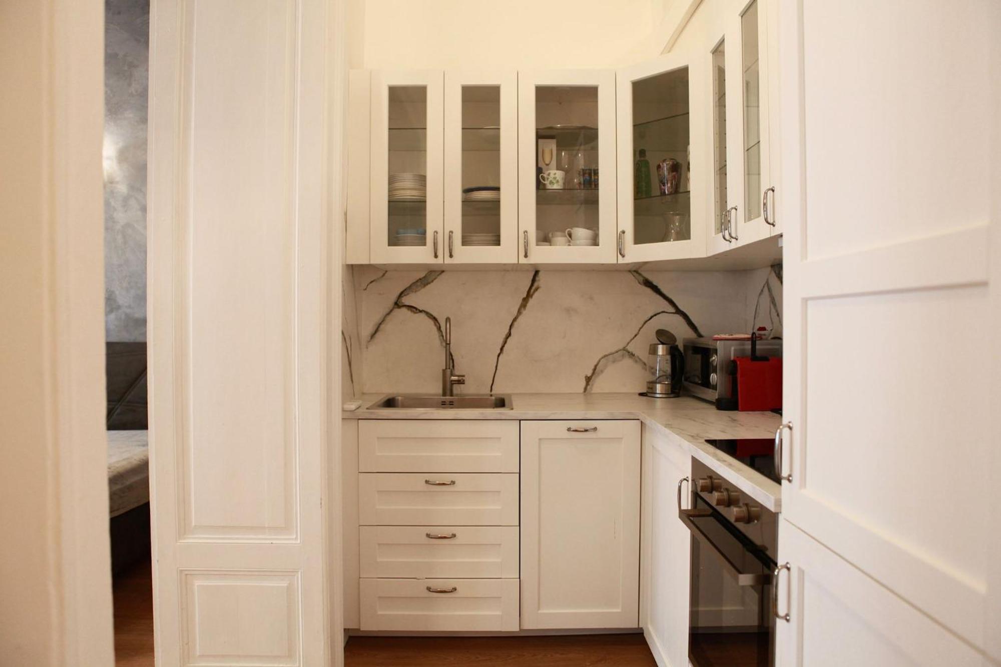 Apartamento Heart In The Old Town Bratislava Exterior foto