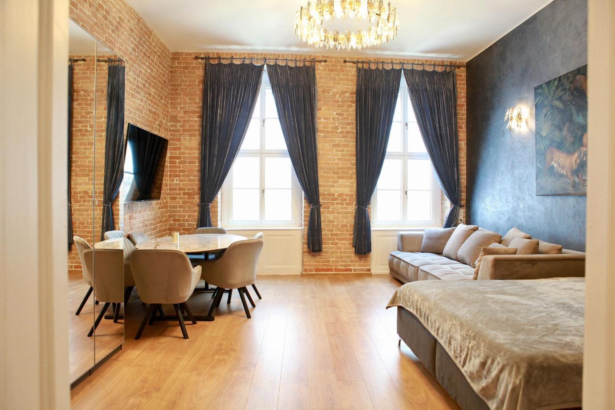 Apartamento Heart In The Old Town Bratislava Exterior foto
